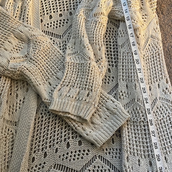 Crochet Cardigan - Picture 3 of 4